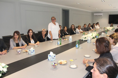 Yevlaxda 500-də artıq bal toplayaraq ali təhsil müəssisələrinə qəbul olmuş məzunlarla görüş keçirilmişdir