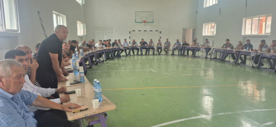 Maarifləndirici görüşlər davam etdirilib