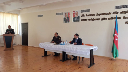 Yevlaxda “İnsan hüquqları aylığı” ilə bağlı maarifləndirici tədbir keçirilmişdir
