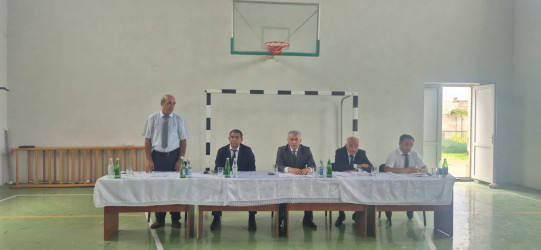 Maarifləndirici görüşlər davam etdirilib