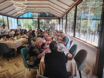 Yevlax rayonundan olan Şəhid ailələrinin Ağdam rayonuna, Xankəndi və Şuşa şəhərlərinə səfəri təşkil edilmişdir