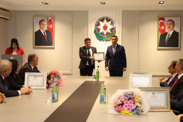 Yevlaxda 23 İyun-Dövlət Qulluqçularının Peşə Bayramı günü münasibətilə tədbir keçirilib