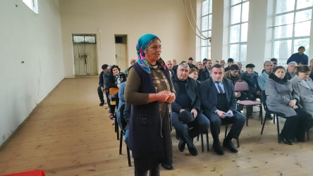 Hürüuşağı kənd sakinlərinin müraciətləri dinlənilmişdir