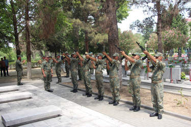 Birinci Qarabağ müharibəsi zamanı itkin düşmüş və şəxsiyyəti müəyyənləşdirilmiş şəhid Hümbətov Bəxtiyar Əliş oğlunun dəfn mərasimi keçirilmişdir