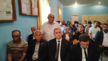 Nemətabad kənd sakinlərinin müraciətləri dinlənilmişdir