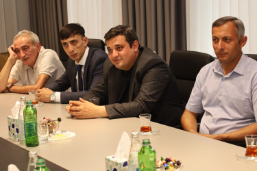 Yevlaxda Milli Mətbuat Günü münasibətilə media nümayəndələri ilə görüş keçirilib