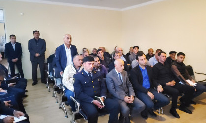 Yevlax Şəhər İcra Hakimiyyətinin Başçısı Qaraoğlan kəndində səyyar qəbul keçirib