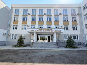 Yevlax şəhər Səməd Vurğun adına 5 nömrəli tam orta ümumtəhsil məktəbi yeni tədris ilinə hazırdır