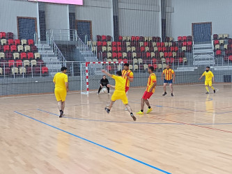 Yevlaxda mini futbol üzrə rayon turnirinə start verildi