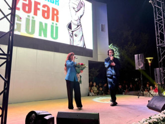 Yevlaxda Zəfər Gününə həsr edilən möhtəşəm konsert keçirilib