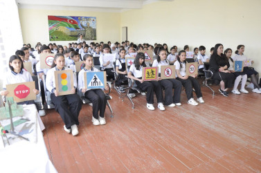 Uşaq Səfirlər Məclisinin Yevlax rayonu üzrə nümayəndələrinin təqdimatında maarifləndirici görüş keçirilmişdir
