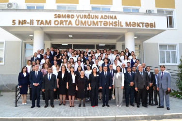Yevlaxda təhsil işçilərinin ənənəvi sentyabr konfransı keçirilib