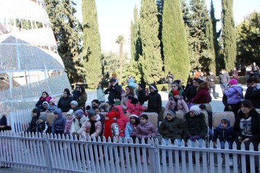 Yevlaxda uşaqlar üçün bayram şənliyi keçirilib