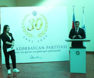 Yeni Azərbaycan Partiyasının təsis edilməsinin 30 illiyinə həsr olunmuş şahmat turnirinə start verilib