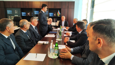 Yevlax Şəhər İcra Hakimiyyətində qeyri-formal məşğulluğun müəyyənləşdirilməsinin, monitorinq və qiymətləndirilməsi mövzusunda görüş keçirilmişdir