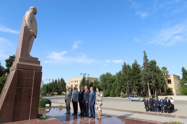 Yevlaxda tibb işçilərinin peşə bayramı günü qeyd olunub