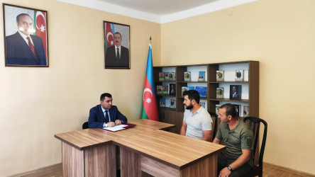 Yevlax Şəhər İcra Hakimiyyətinin Başçısı Anar Tağıyev növbəti vətəndaş qəbulu keçirmişdir