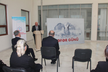 Yevlaxda “Tarixi Zəfərimiz Heydər Əliyev siyasətinin təntənəsidir” mövzusunda tədbir keçirilmişdir