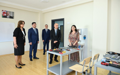 İyulun 1-də Heydər Əliyev Fondunun vitse-prezidenti, IDEA İctimai Birliyinin təsisçisi və rəhbəri Leyla Əliyeva Yevlax şəhərinə səfəri çərçivəsində Səməd Vurğun adına 5 nömrəli tam orta ümumtəhsil məktəbinin yeni binasının açılışında iştirak edib.