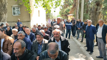 Ərəş kənd sakinlərinin müraciətləri dinlənilmişdir