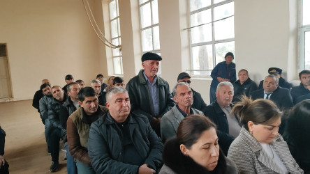 Hürüuşağı kənd sakinlərinin müraciətləri dinlənilmişdir