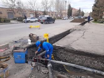 20.05.2024-cü il tarixdə Yevlaxda abadlıq-quruculuq işləri davam etdirilir.