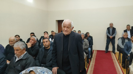 Aran qəsəbəsində sakinlərin müraciətləri dinlənilib