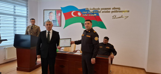 Yevlaxda  Fövqəladə Hallar Nazirliyi işçilərinin peşə bayramı günü münasibətilə tədbir keçirilib