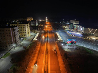 Yevlax şəhərinin gecə görüntüsü