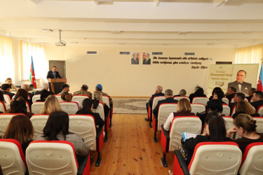 Yevlaxda “Ulu Öndər Heydər Əliyev və Azərbaycan təhsili” adlı tədbir keçirilib