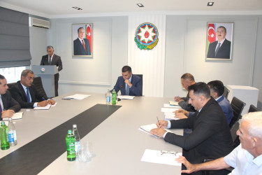 Yevlaxda kənd təsərrüfatı sahəsində görülən işlər və qarşıda duran vəzifələrə dair müşavirə keçirilmişdir