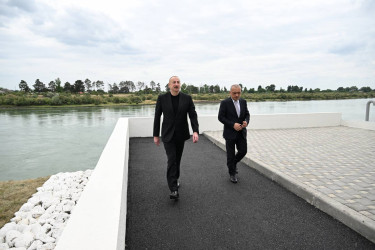 İlham Əliyev Yevlax şəhəri qumsüzgəc texnologiyalı sutəmizləyici qurğunun açılışında iştirak edib