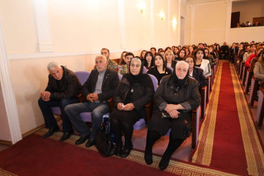 Yevlaxda Ulu Öndər Heydər Əliyevin anadan olmasının 103-cü ildönümü münasibətilə silsilə tədbirlər davam etdirilir