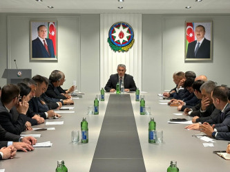 Yevlaxda Dövlət qulluqçularının etik davranış qaydaları mövzusunda təlim keçirildi