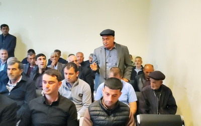 Yevlax Şəhər İcra Hakimiyyətinin Başçısı Qaraoğlan kəndində səyyar qəbul keçirib