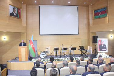 Yevlaxda Xalqımızın Ümummilli Lideri Heydər Əliyevin anım gününə həsr olunmuş tədbir keçirilib