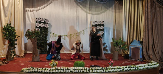 Yevlaxda uşaqlar üçün tamaşa nümayiş olunub