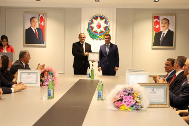 Yevlaxda 23 İyun-Dövlət Qulluqçularının Peşə Bayramı günü münasibətilə tədbir keçirilib