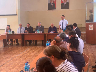 Yevlaxda fermerlərlə növbəti maarifləndirici görüş keçirilib