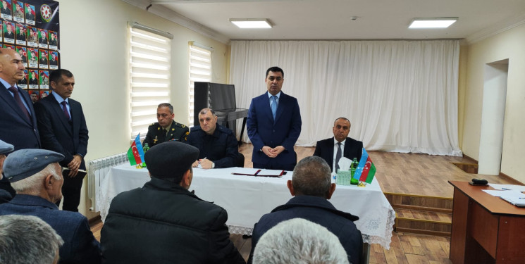 Malbinəsi kənd sakinlərinin müraciətləri dinlənilib