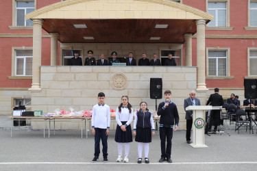 Yevlax Şəhər İcra Hakimiyyətinin Başçısı Novruz bayramı münasibətilə Dövlət Sərhəd Xidmətinin Yevlax rayonu ərazisində yerləşən “N” saylı hərbi hissəsində xidmət edən hərbçilərlə görüşüb