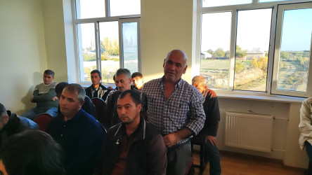 Şəhər İcra Hakimiyyəti Başçısının növbəti səyyar qəbulu Əcəmi kəndində keçirildi