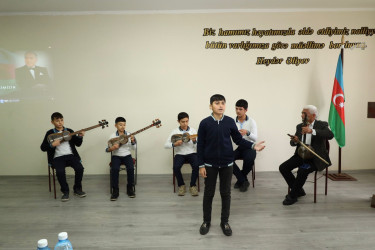 Yevlaxda Ulu Öndər Heydər Əliyevin anım gününə həsr edilmiş tədbir keçirilmişdir