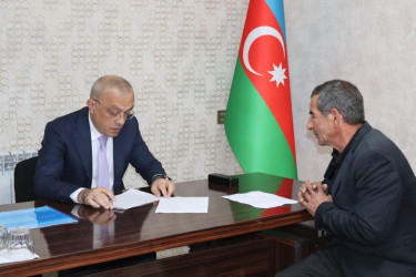 Azərbaycan Dövlət Su Ehtiyatları Agentliyinin sədri Yevlaxda vətəndaşlarla görüşmüşdür