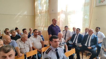 Yevlax Şəhər İcra Hakimiyyətinin Başçısı növbəti səyyar qəbulu Salahlı kəndində keçirib