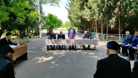 Ərəş kənd sakinlərinin müraciətləri dinlənilmişdir