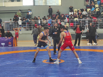 Yevlaxda yeniyetmə və azyaşlı idmançılar arasında arasında sərbəst güləş və yunan-roma güləş növü üzrə rayon açıq birinciliyi keçirilmişdir