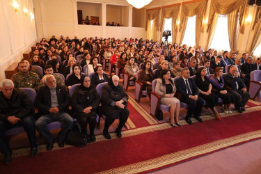 Yevlaxda Ulu Öndər Heydər Əliyevin anadan olmasının 103-cü ildönümü münasibətilə silsilə tədbirlər davam etdirilir
