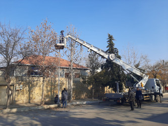 Birinci Qarabağ müharibəsi zamanı Şəhidlik zirvəsinə yüksəlmiş Ceyhun Mustafayevin adını daşıyan küçəyə yeni işıqlandırma sistemi quraşdırılmışdır