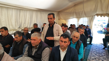 Yevlax Şəhər İcra Hakimiyyətinin Başçısı rayonun Nurallar kəndində səyyar vətəndaş qəbulu keçirib